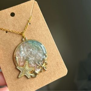 Ocean/beach/starfish design pendant necklace